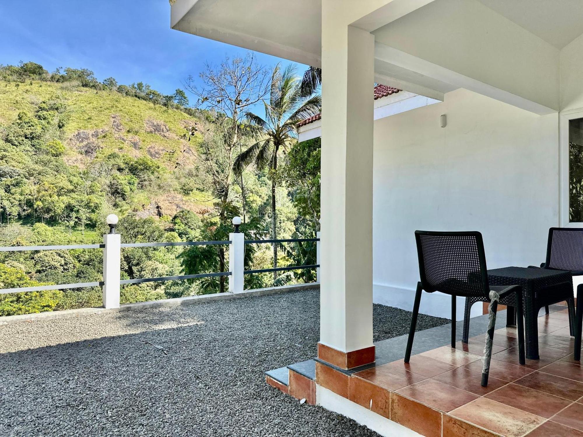 Misty Heights Peermade - Private Mountain Villa Retreat Vandiperiyar Exterior photo