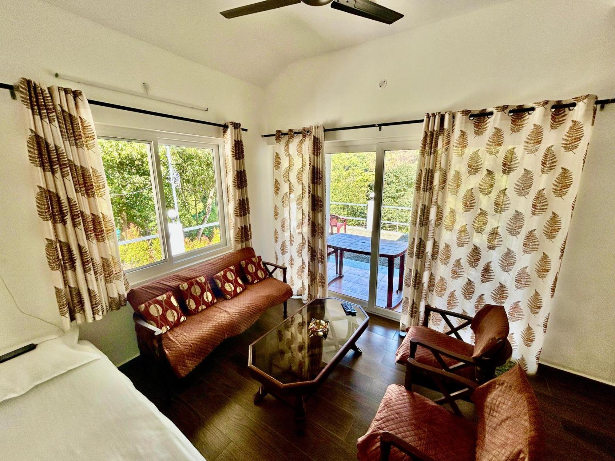Misty Heights Peermade - Private Mountain Villa Retreat Vandiperiyar Exterior photo