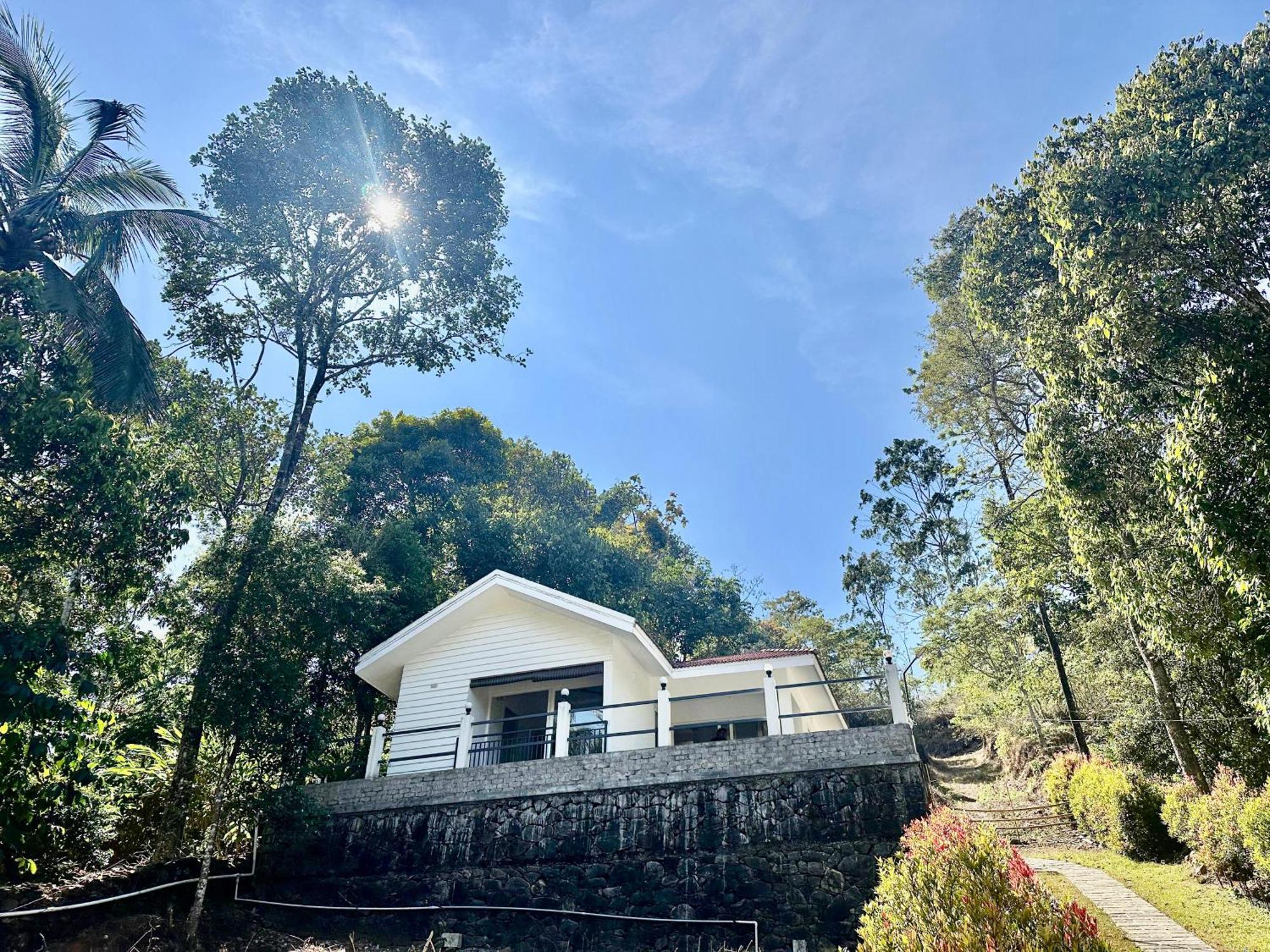 Misty Heights Peermade - Private Mountain Villa Retreat Vandiperiyar Exterior photo